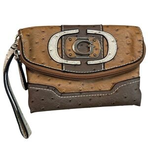 GUESS Ostrich Embossed Faux Leather Wristlet Clutch Brown‎ Tan Silver G Logo Y2K